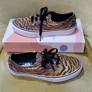 Vans Era Tiger Print Sneakers Women's 7.5 / Men's 6